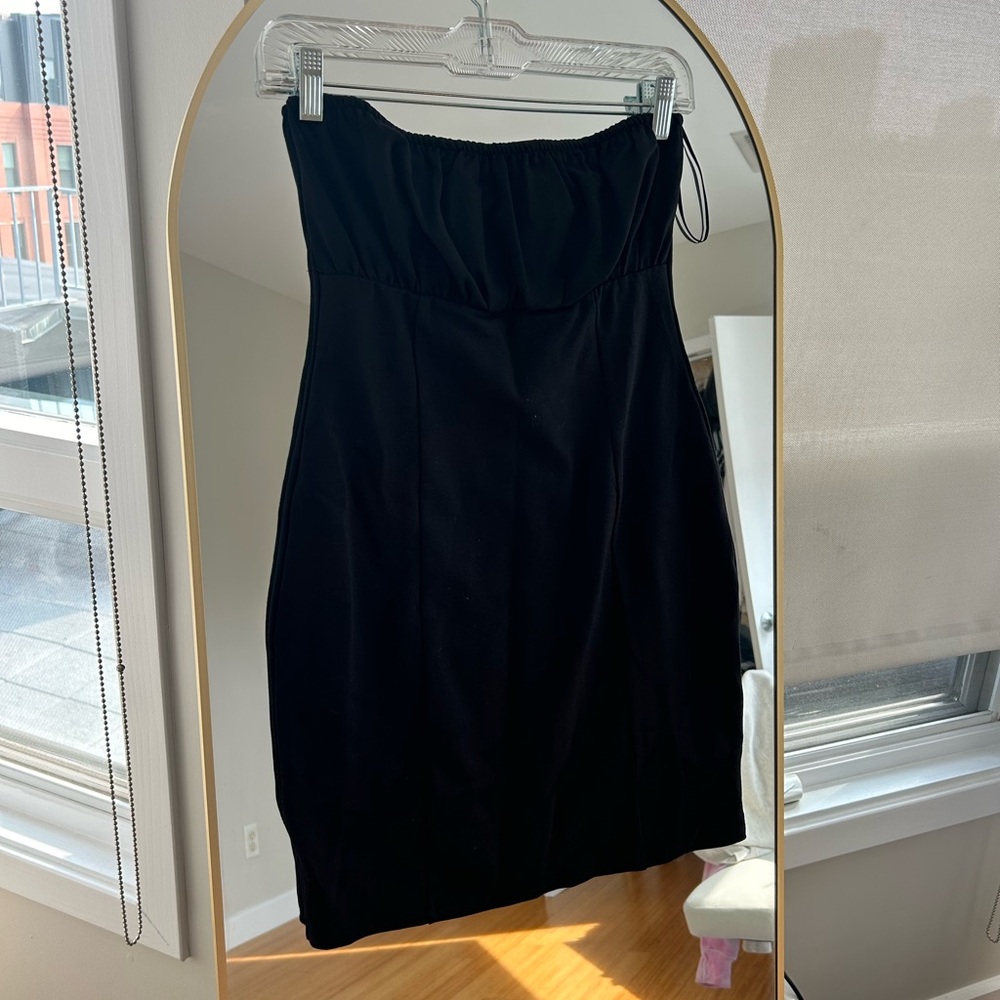 Strapless urban dress